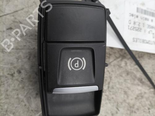 switch-bmw-x1-f48-2014-2015-2016-2017-2018-2019-2020-2021-2022-24894406 main image