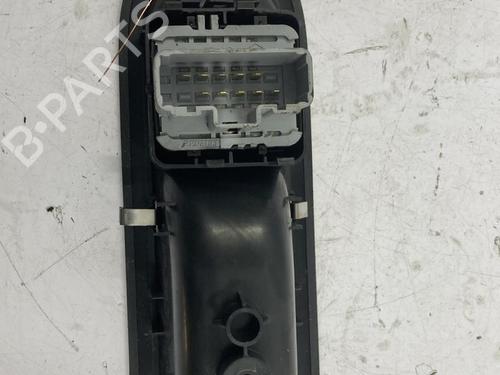 Used Switch RENAULT CLIO III (BR0/1, CR0/1) 1.5 dCi (BR17, CR17) (86 hp) 22817923