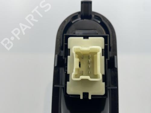 Right front window switch RENAULT TWINGO III (BCM_, BCA_) 0.9 TCe 90 (BCM9, BCM2) | BP32404855I26