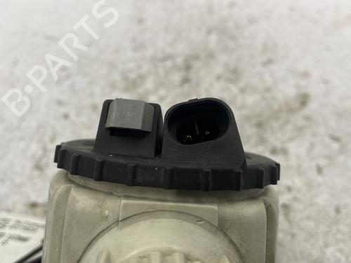 Used Right front fog light Right front fog light FIAT DOBLO Bus (263_) 1.6 D Multijet (263AXD1B, 263AXX1B) (105 hp) 25287645 25287645