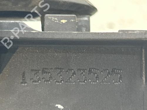front-right-exterior-door-handle-mercedes-benz-sprinter-3-t-van-b906-2006-2007-2008-2009-2010-2011-2012-2013-2014-2015-2016-2017-2018-40609408 main image