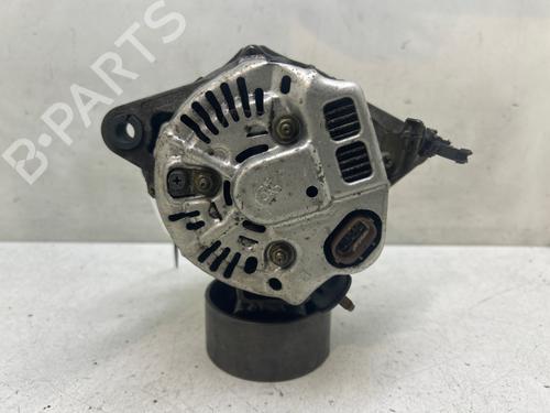 Used Alternator Alternator TOYOTA YARIS (_P1_) 1.0 (SCP10_, SCP10R) (68 hp) 40510256 40510256