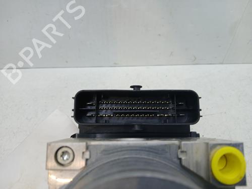 Used ABS pump ABS pump VW GOLF VII (5G1, BQ1, BE1, BE2) 2.0 GTD (184 hp) 35886599 35886599