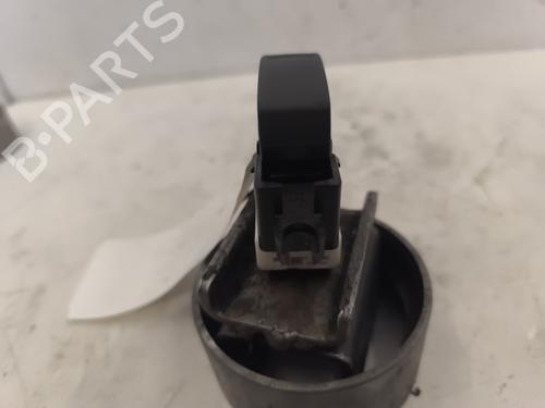 Used Left rear window switch NISSAN X-TRAIL I (T30) 2.2 dCi (136 hp) 24520913