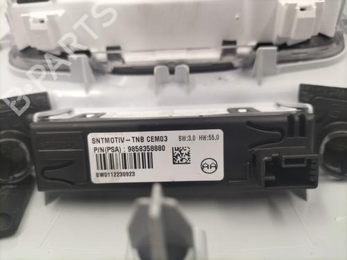 Used Interior roof light Interior roof light PEUGEOT 208 II (UB_, UP_, UW_, UJ_) e-208 (136 hp) 24148715 24148715