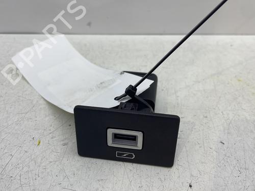 Used Electronic module Electronic module PEUGEOT 308 II (LB_, LP_, LW_, LH_, L3_) 1.6 GTi PureTech 263 (L3EGXP) (263 hp) 33737373 33737373