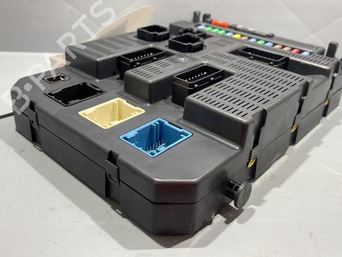 Fuse box PEUGEOT 807 (EB_) 2.2 HDi | BP28499630E1 - Image 2