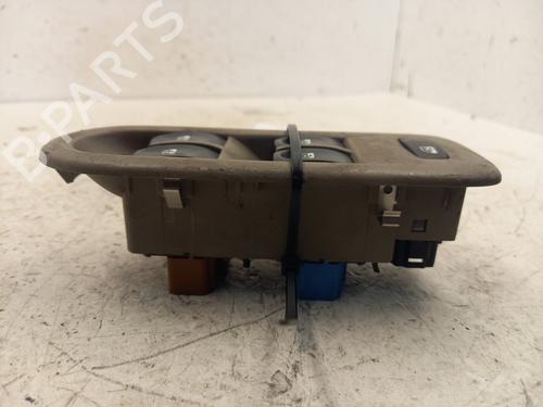 Switch RENAULT CLIO III (BR0/1, CR0/1) 1.5 dCi (BR17, CR17) | BP24886446I30 