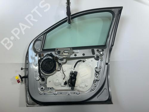 Used Right front door Right front door 38721230 38721230