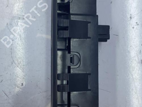 Used Right front window switch Right front window switch CITROËN C3 II (SC_) 1.2 VTi 82 (82 hp) 22829490 22829490