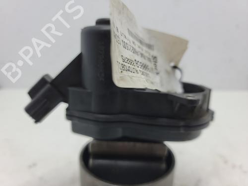 electric-handbrake-renault-megane-iv-hatchback-b9amn_-2015-26957547 main image