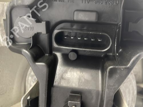 Right taillight VW TOURAN (1T1, 1T2) 1.9 TDI | BP22847592C35 
