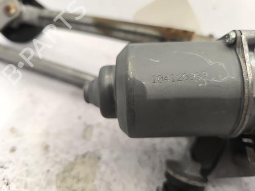 Front wiper motor TOYOTA YARIS (_P9_) 1.0 VVT-i (KSP90_, KSP90R) | BP25204740M29