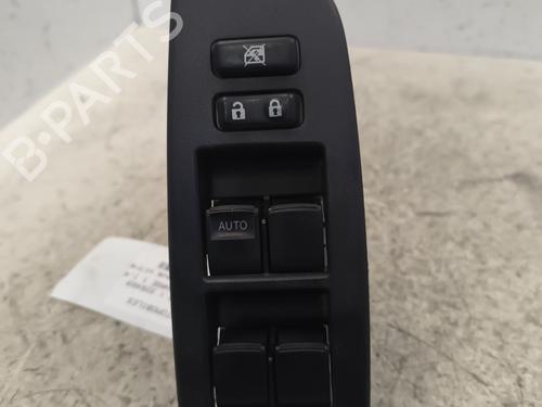 Used Switch TOYOTA AURIS (_E15_) 1.4 D-4D (NDE150_, NDE150R) (90 hp) 24197506