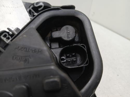 right-taillight-seat-leon-5f1-2012-2013-2014-2015-2016-2017-2018-2019-2020-2021-36803876 main image
