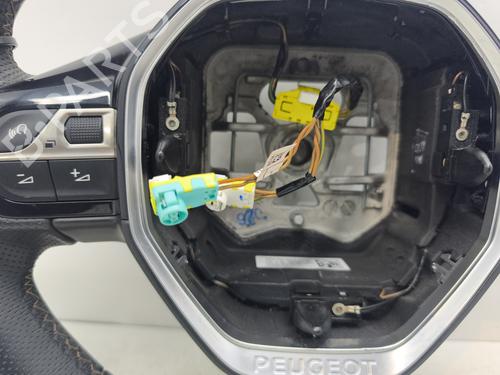 Volante Volante PEUGEOT 3008 II SUV (MC_, MR_, MJ_, M4_) 1.6 THP 165 (M45GYW, M45GZW, M45GYV) (165 hp) 33688134 33688134