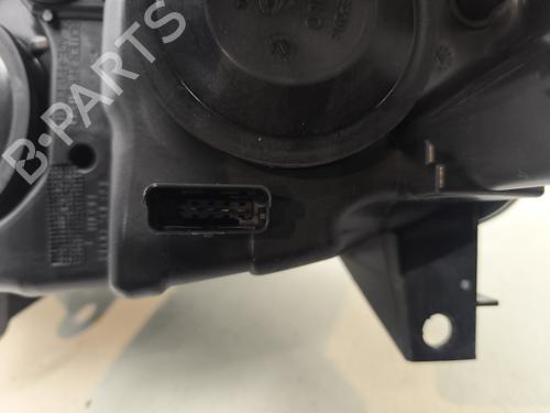 Right headlight RENAULT SCÉNIC II (JM0/1_) 1.6 (JM0C, JM0J, JM1B) | BP31277636C29