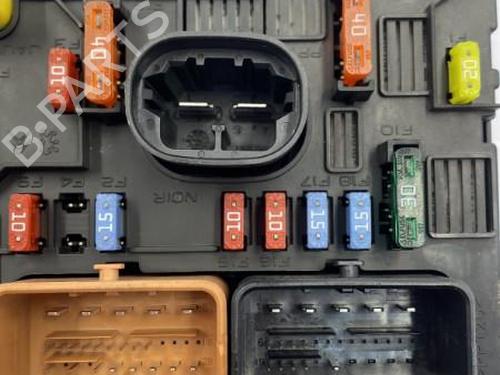 Fuse box PEUGEOT 307 Break (3E) 1.6 HDi 110 | BP22834943E1 
