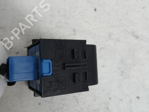 Used Switch Switch CITROËN C5 AIRCROSS (A_) 1.5 BlueHDi 130 (ACYHZJ, ACYHZR) (131 hp) 35961252 35961252