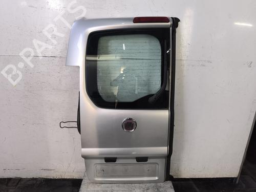 Used Left tailgate Left tailgate FIAT SCUDO Bus (270_, 272_) 2.0 D Multijet (136 hp) 33030025 33030025