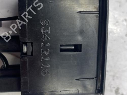 Used Right front window switch Right front window switch MERCEDES-BENZ B-CLASS Sports Tourer (W245) B 180 CDI (245.207) (109 hp) 22842066 22842066