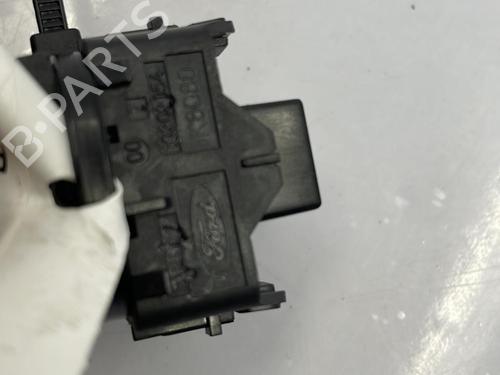 Used Right front window switch Right front window switch FORD FOCUS III 1.0 EcoBoost (100 hp) 22831017 22831017
