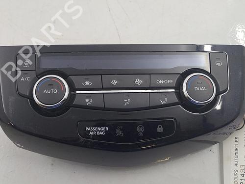 Climate control NISSAN QASHQAI II (J11, J11_) 1.7 dCi | BP22825756I5