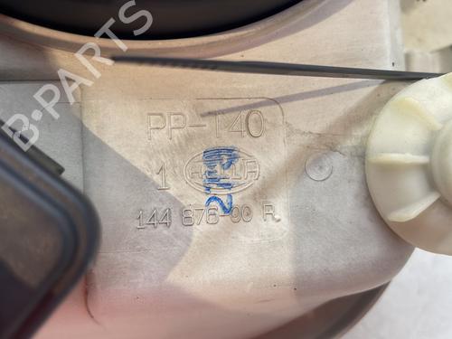 Right headlight VW GOLF III (1H1) 1.9 D | BP29980341C29