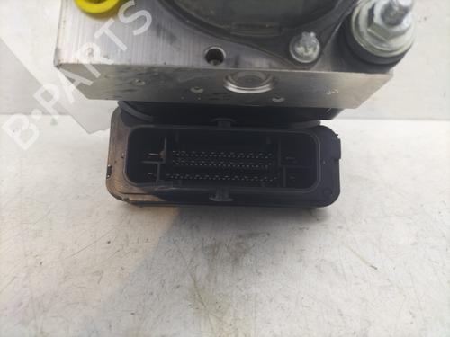 Used ABS pump ABS pump OPEL CORSA E (X15) 1.3 CDTI (08, 68) (75 hp) 32228304 32228304