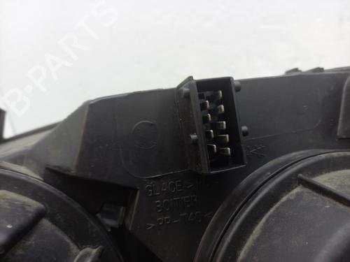 Used Right headlight Right headlight PEUGEOT 307 CC (3B) 2.0 16V (136 hp) 32212651 32212651