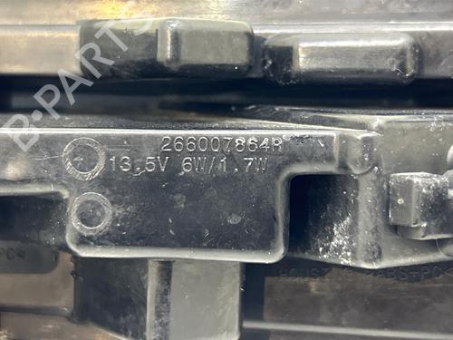 Used Right daytime light Right daytime light 38921853 38921853