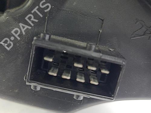 Used Right headlight PEUGEOT 1007 (KM_) 1.4 HDi (68 hp) 22823893