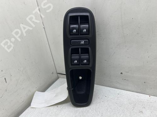 Left front window switch FIAT 500L (351_, 352_) 1.3 D Multijet (199LXY1A, 199LXY11) | BP38953202I27  - Image 5