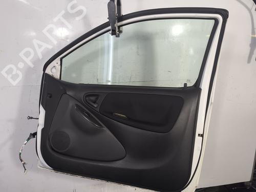right-front-door-toyota-yaris-_p1_-1999-2000-2001-2002-2003-2004-2005-24469069 main image