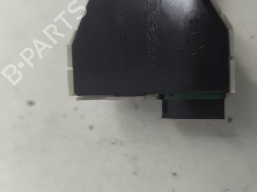 Used Switch Switch NISSAN QASHQAI I (J10, NJ10) 1.5 dCi (106 hp) 33202046 33202046