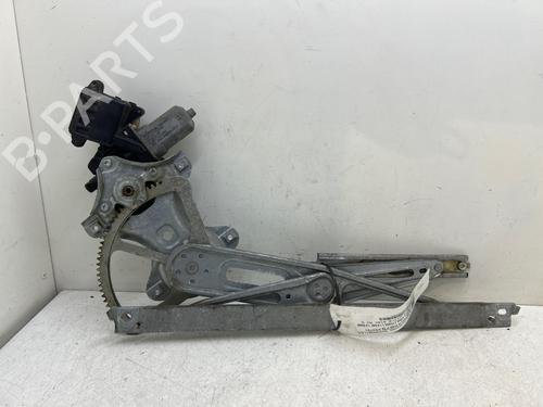 Raammechaniek links voor Raammechaniek links voor TOYOTA AURIS (_E18_) 1.4 D-4D (NDE180_, NDE180R) (90 hp) 37472411 37472411