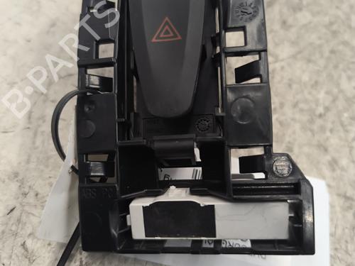 Used Warning switch DACIA DOKKER Express Box Body/MPV 1.5 dCi 75 / Blue dCi 75 (FEJW, FEAH) (75 hp) 24197414