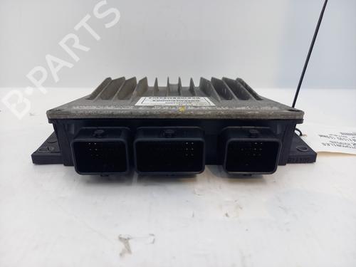 Used Engine control unit (ECU) Engine control unit (ECU) RENAULT CLIO III (BR0/1, CR0/1) [2005-2014] 33011773 33011773