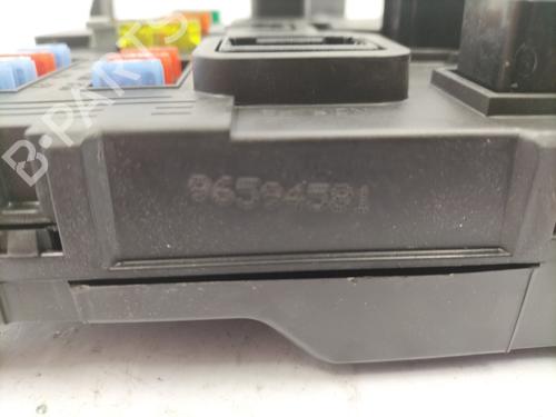 Fuse box PEUGEOT 206+ (2L_, 2M_) 1.4 HDi eco 70 | BP22845872E1 