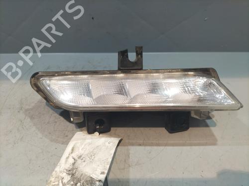 Venstre positionslygte RENAULT CAPTUR I (J5_, H5_) 1.5 dCi 90 (J5N4, J5M5, J5MW, J5M6, J5AL, J5AJ) (90 hp) 30045775
