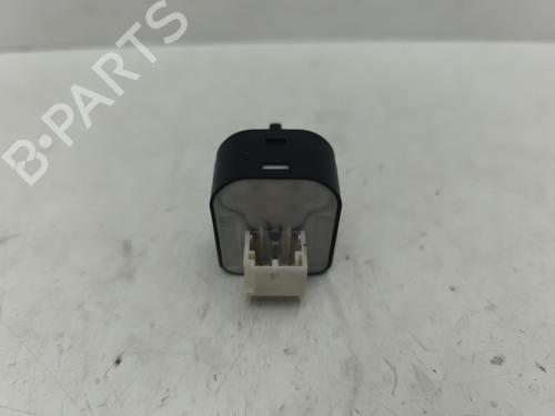 mirror-switch-audi-tt-8j3-2006-2007-2008-2009-2010-2011-2012-2013-2014-2015-32313854 main image