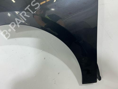 left-front-fenders-renault-megane-iii-hatchback-bz01_-b3_-2008-39689778 main image