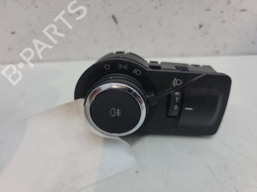 Used Headlight switch CHEVROLET AVEO Hatchback (T300) 1.2 (69 hp) 26732176