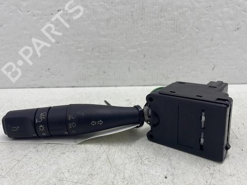 switch-peugeot-106-ii-1a_-1c_-1996-1997-1998-1999-2000-2001-2002-2003-2004-2005-32209800 main image