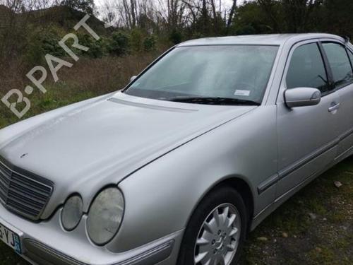 Right tailgate light MERCEDES-BENZ E-CLASS (W210) E 270 CDI (210.016) | BP22833308C80 