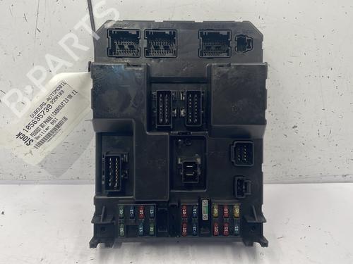 Used Fuse box Fuse box PEUGEOT 307 CC (3B) 2.0 16V (136 hp) 25758342 25758342