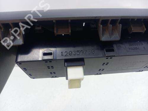 left-front-window-switch-kia-rio-iii-ub-2011-2012-2013-2014-2015-2016-2017-37732158 main image