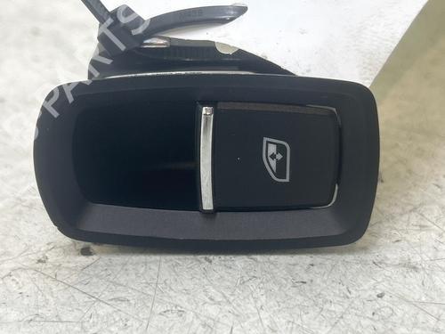 Left rear window switch PORSCHE MACAN (95B) 2.0 | BP39600063I29 - Image 2
