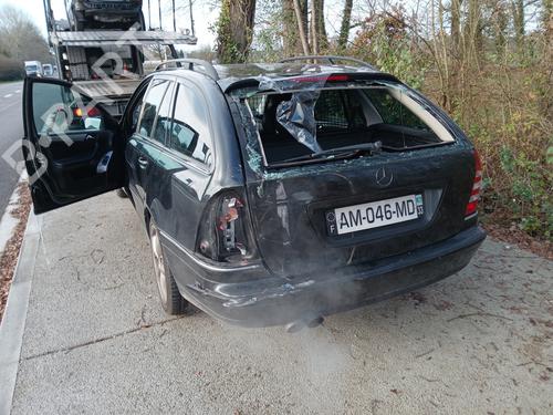 Brugte MERCEDES-BENZ C-CLASS T-Model (S203) C 220 CDI (203.208) 4430638