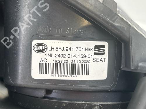 Left front fog light SEAT LEON Sportstourer (KL8, KLD) 1.4 TSI e-Hybrid | BP37661282C30 - Image 3